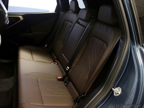 Used 2025 BMW X3 xDrive30i image 12