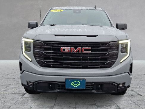 Used 2024 GMC Sierra 1500 Elevation AWD/4WD image 2