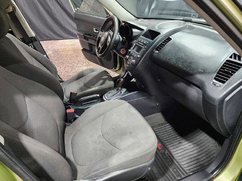 Used 2013 Kia Soul image 11