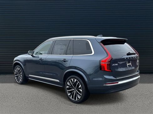 New 2026 Volvo XC90 B6 Plus w/ Protection Package Premier image 7