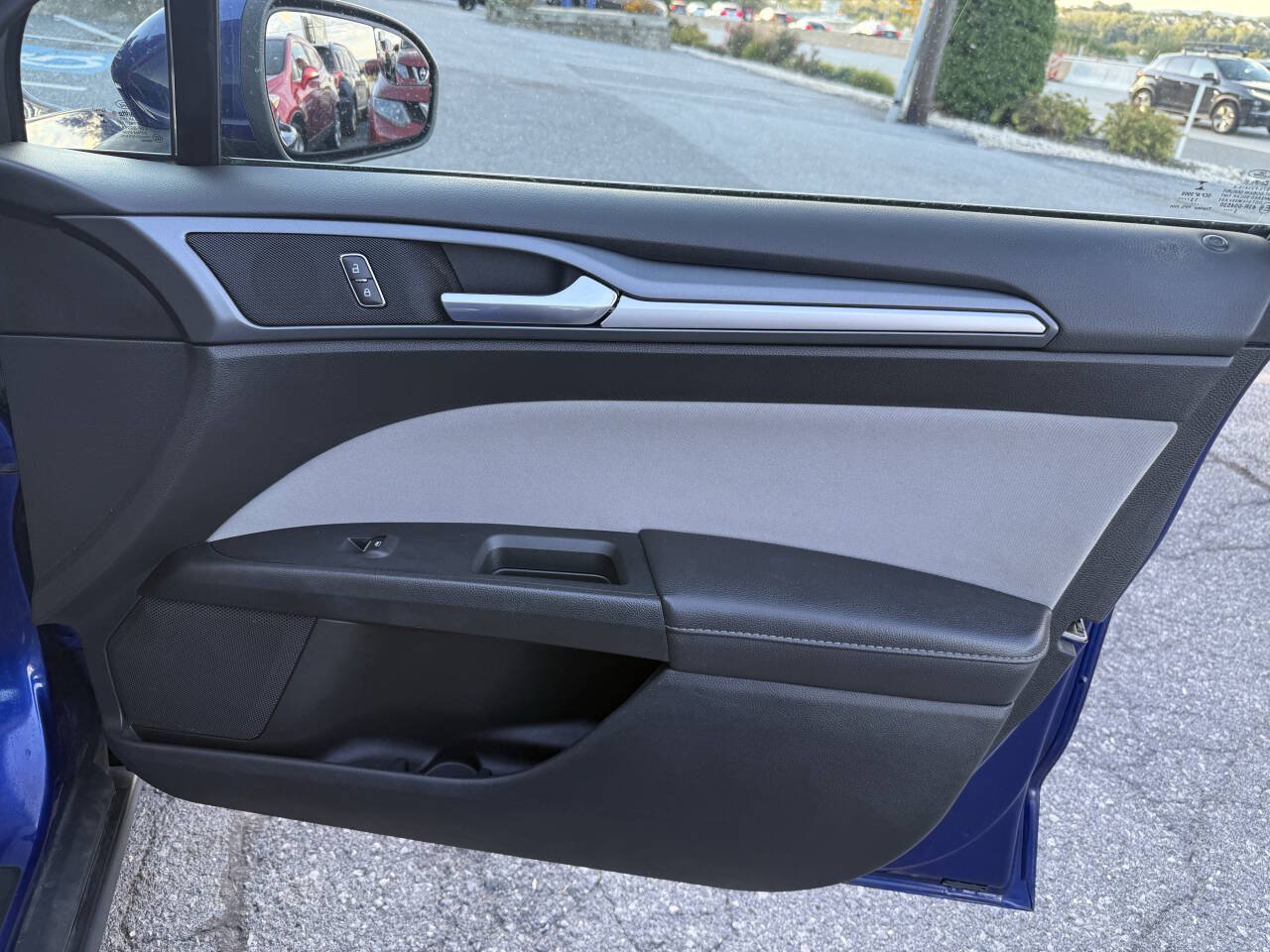 Used 2014 Ford Fusion S FWD image 18