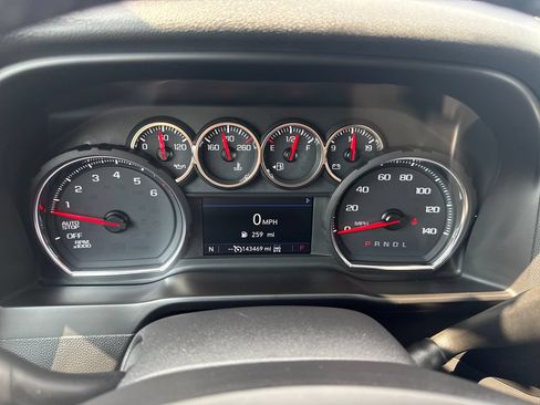 Certified 2019 Chevrolet Silverado 1500 LT Trail Boss AWD/4WD image 19