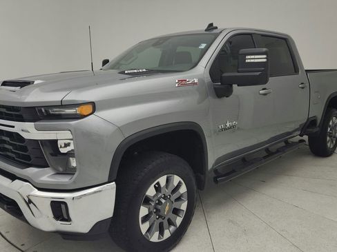 Used 2024 Chevrolet Silverado 2500 LT w/ Texas Edition AWD/4WD image 64