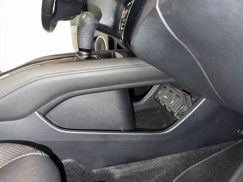 Used 2017 Honda HR-V EX-L image 46