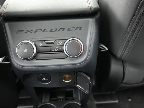 New 2026 Ford Explorer Active image 16
