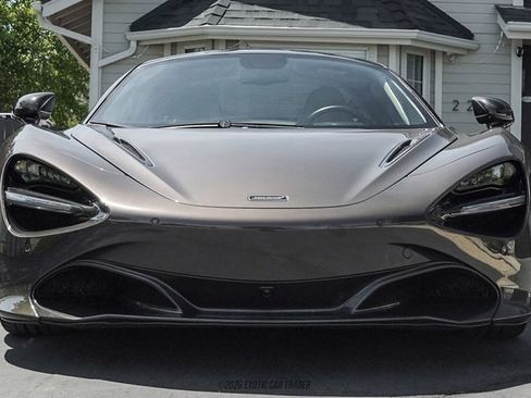 Used 2018 McLaren 720S Luxury RWD image 13