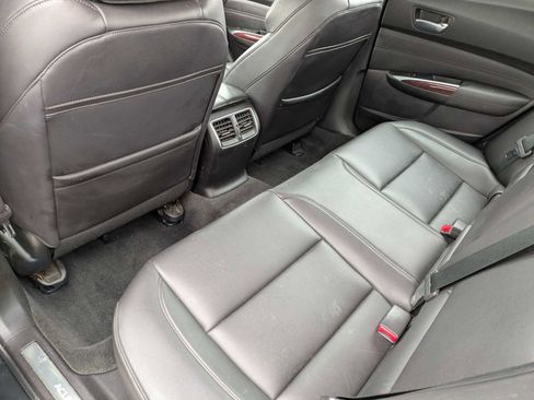 Used 2016 Acura TLX image 12