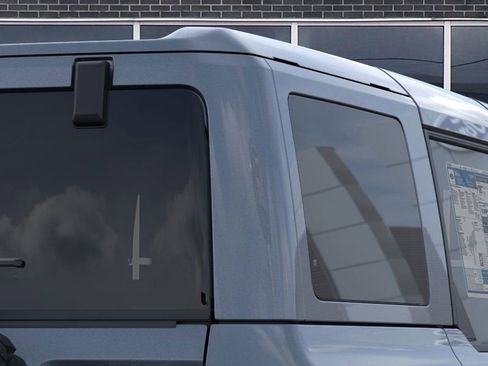 New 2025 Ford Bronco Badlands image 25