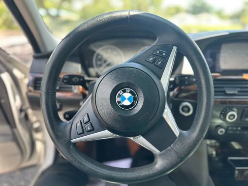 Used 2010 BMW 535i Sedan image 13