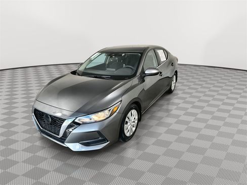 Certified 2022 Nissan Sentra S image 4