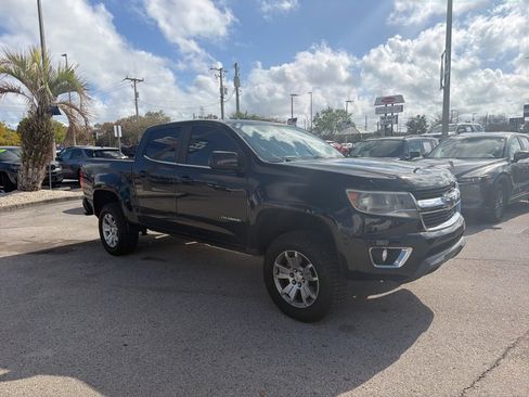 Used 2019 Chevrolet Colorado LT w/ LT Convenience Package image 7