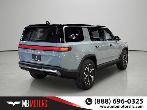 Used 2024 Rivian R1S Adventure AWD/4WD image 4