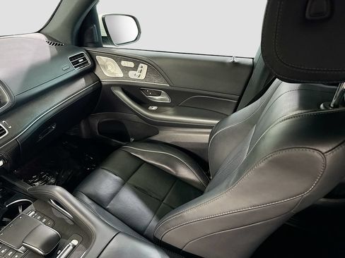 Used 2021 Mercedes-Benz GLS 450 4MATIC image 27