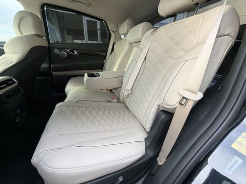 New 2026 Genesis GV80 3.5T e-SC image 24