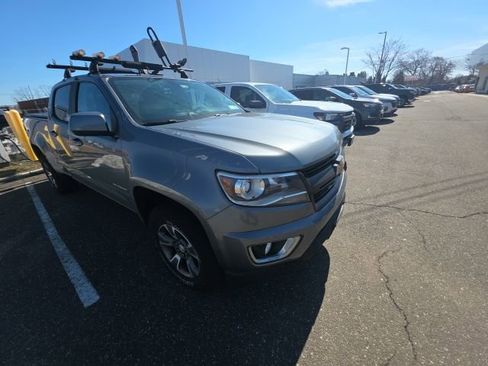 Used 2018 Chevrolet Colorado Z71 image 2