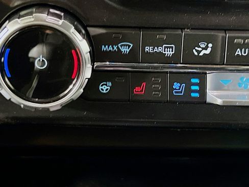 New 2025 Ford F350 Lariat w/ Black Appearance Package image 24