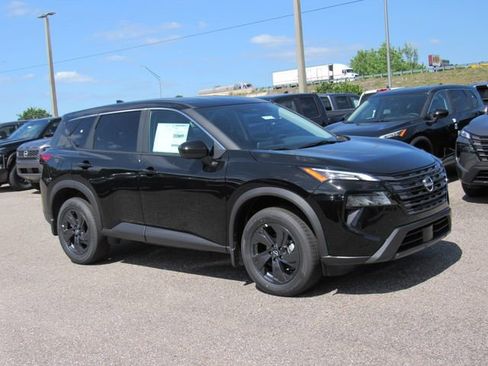 New 2026 Nissan Rogue SV FWD image 1