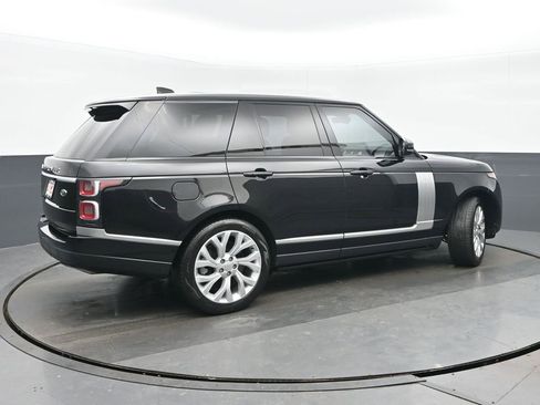 Used 2022 Land Rover Range Rover Westminster Edition image 3
