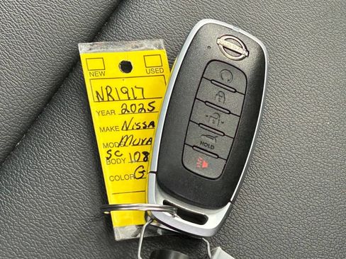 Certified 2025 Nissan Murano SL AWD/4WD image 54