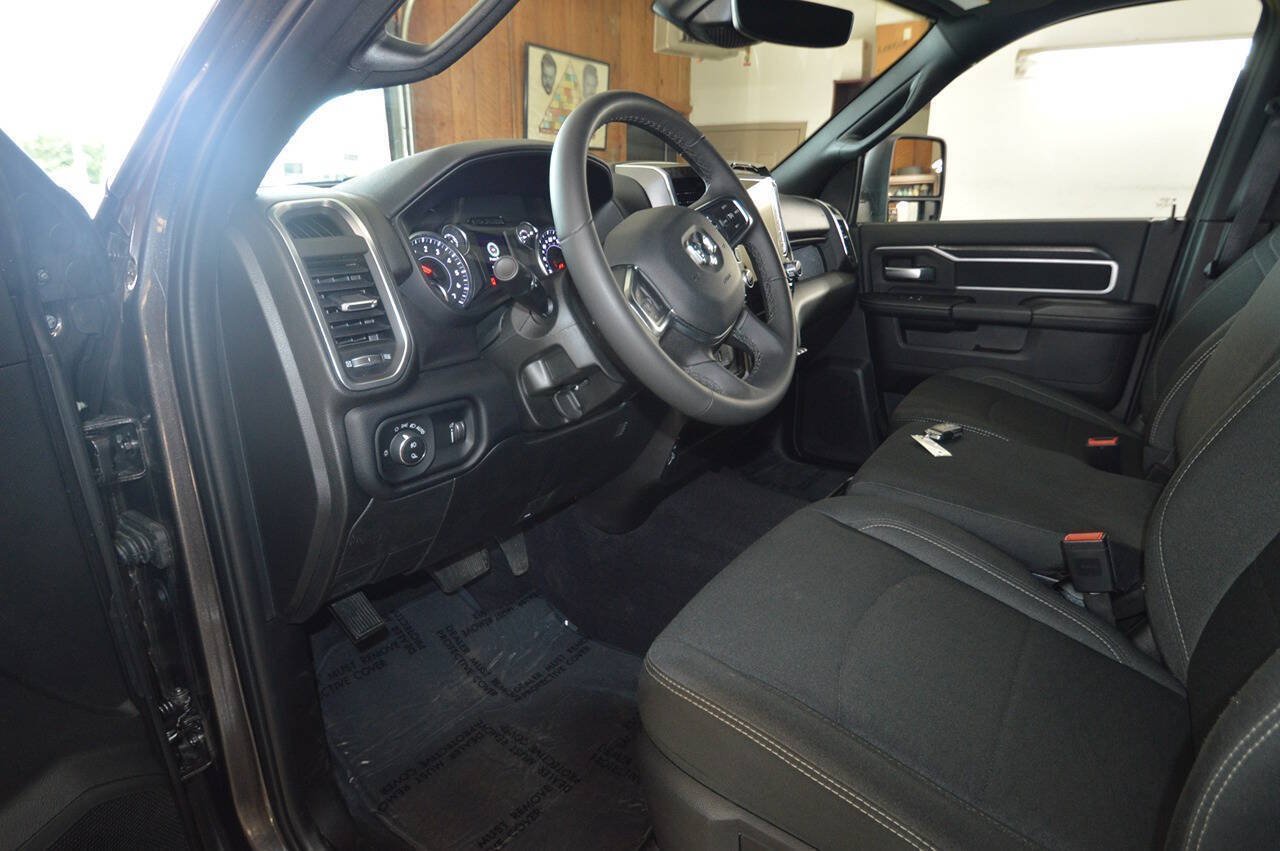 Used 2026 RAM 2500 Big Horn AWD/4WD image 36