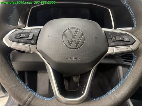 Used 2022 Volkswagen Jetta S FWD image 2