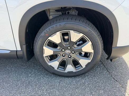 New 2026 Honda Pilot Elite image 25
