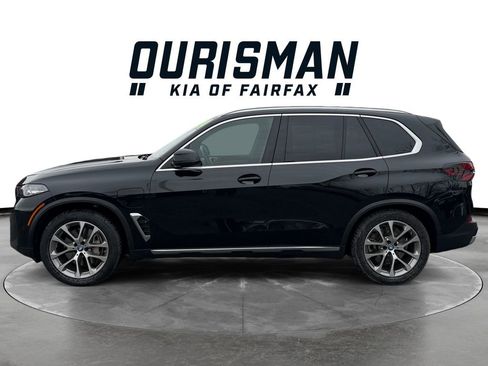 Used 2024 BMW X5 xDrive50e AWD/4WD image 3