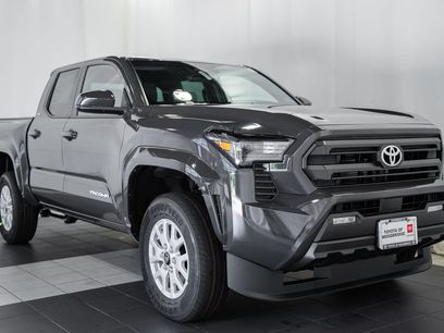 New 2026 Toyota Tacoma SR5
