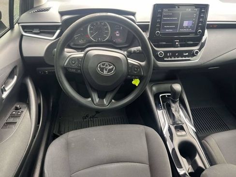 Used 2021 Toyota Corolla LE FWD image 15