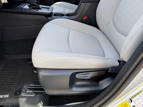 New 2026 Toyota Corolla Cross L image 12