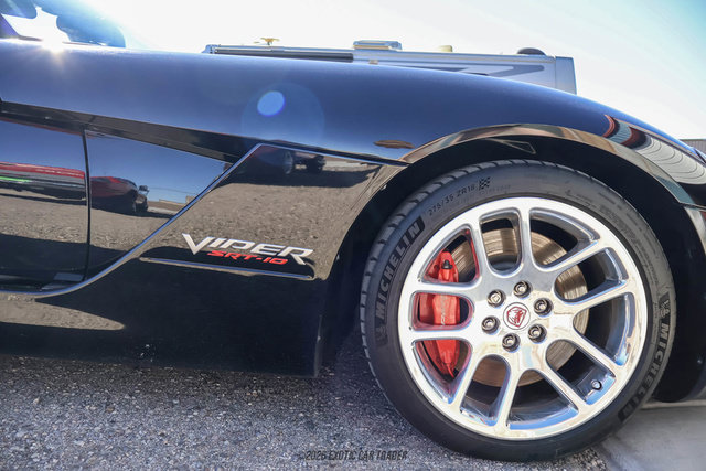 Used 2004 Dodge Viper SRT-10 RWD image 59