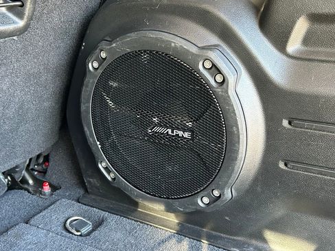 Used 2018 Jeep Wrangler Unlimited Sahara AWD/4WD image 49