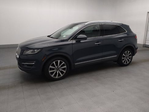 Used 2019 Lincoln MKC Reserve FWD image 2