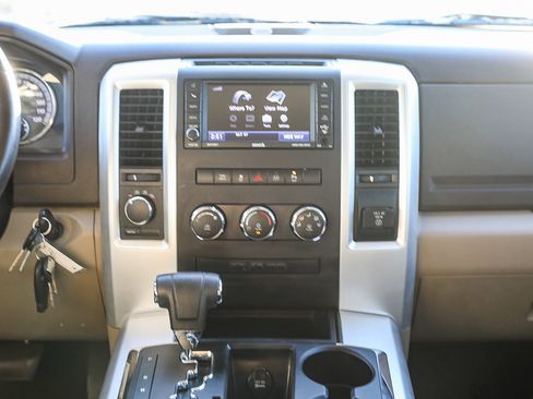 Used 2012 RAM 1500 Big Horn w/ Luxury Group image 13