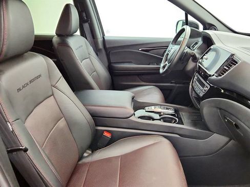Used 2024 Honda Ridgeline Black Edition image 24