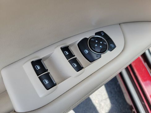 Used 2018 Lincoln MKZ Premiere FWD image 18