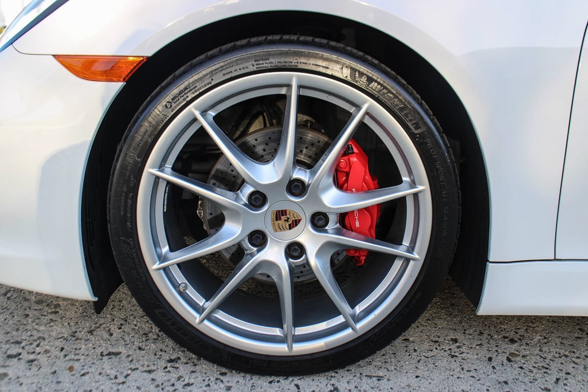 Used 2013 Porsche Boxster S RWD image 11
