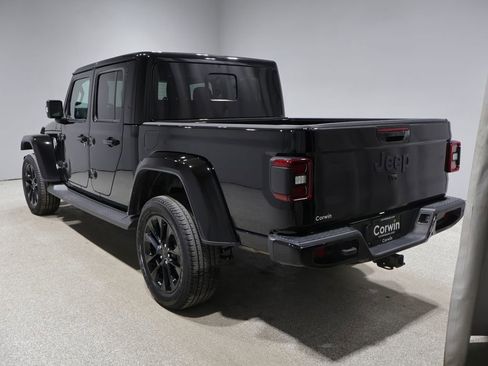Certified 2023 Jeep Gladiator Overland AWD/4WD image 6