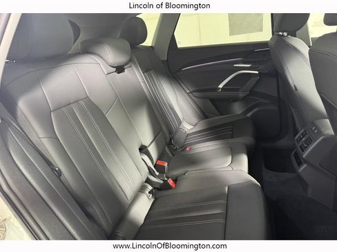 Used 2025 Audi Q5 Premium w/ Convenience Package AWD/4WD image 13