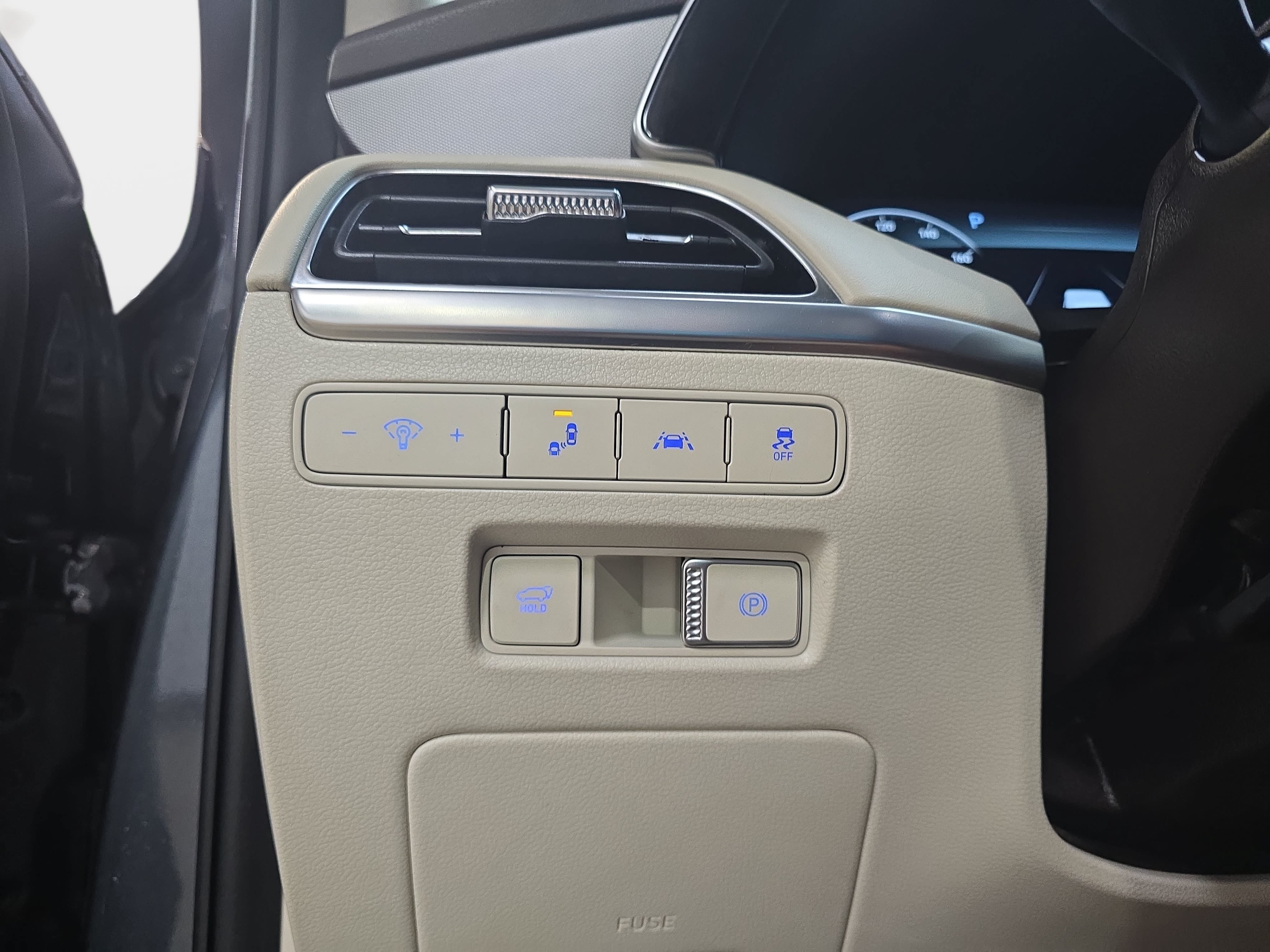 Used 2020 Hyundai Palisade Limited FWD image 23