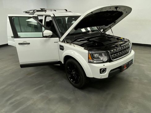 Used 2016 Land Rover LR4 HSE AWD/4WD image 53