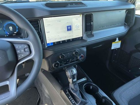 New 2025 Ford Bronco 4-Door AWD/4WD image 16