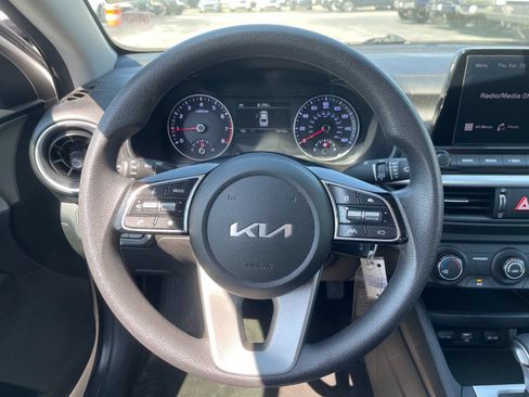 Used 2023 Kia Forte LXS FWD image 23