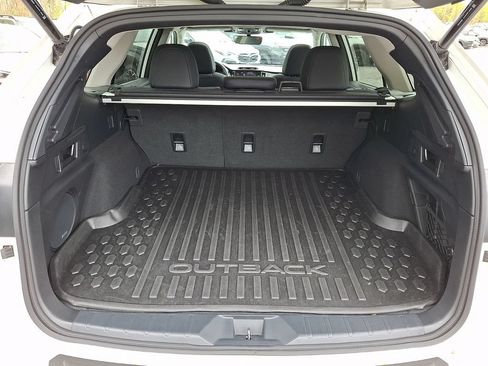 Certified 2023 Subaru Outback Limited AWD/4WD image 29