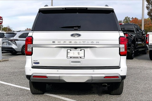 Certified 2024 Ford Expedition XLT AWD/4WD image 4