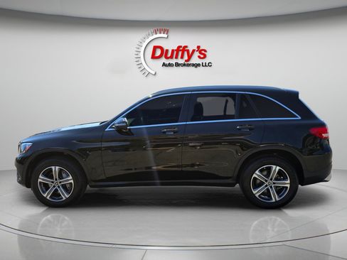 Used 2019 Mercedes-Benz GLC 300 4MATIC image 15