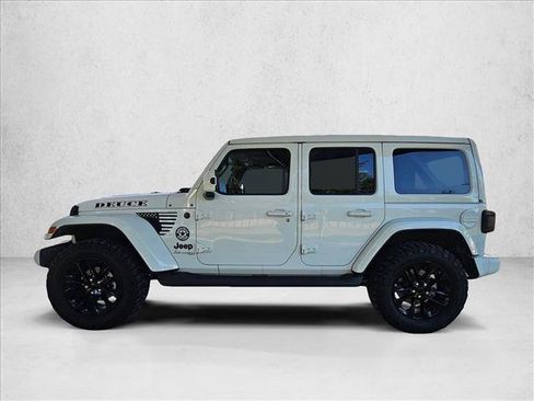 Used 2021 Jeep Wrangler Unlimited Sahara AWD/4WD image 8