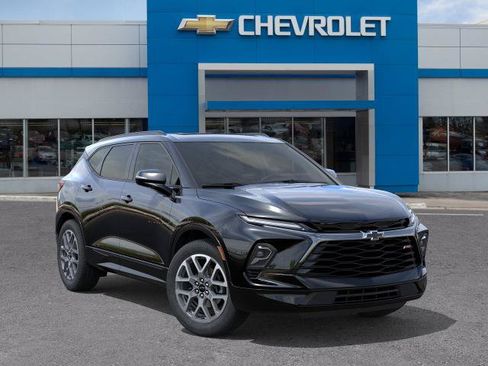 New 2026 Chevrolet Blazer RS w/ LPO, Floor Liner Package AWD/4WD image 7