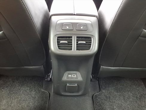 Used 2022 Buick Envision Avenir w/ Technology Package II FWD image 20