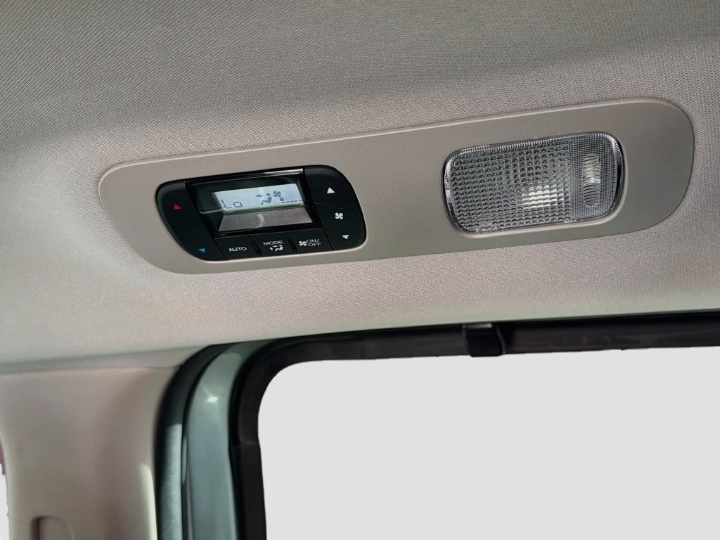 Certified 2025 Honda Odyssey Touring image 24